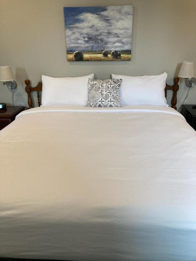 Country Squire Inn And Suites New Holland Екстериор снимка