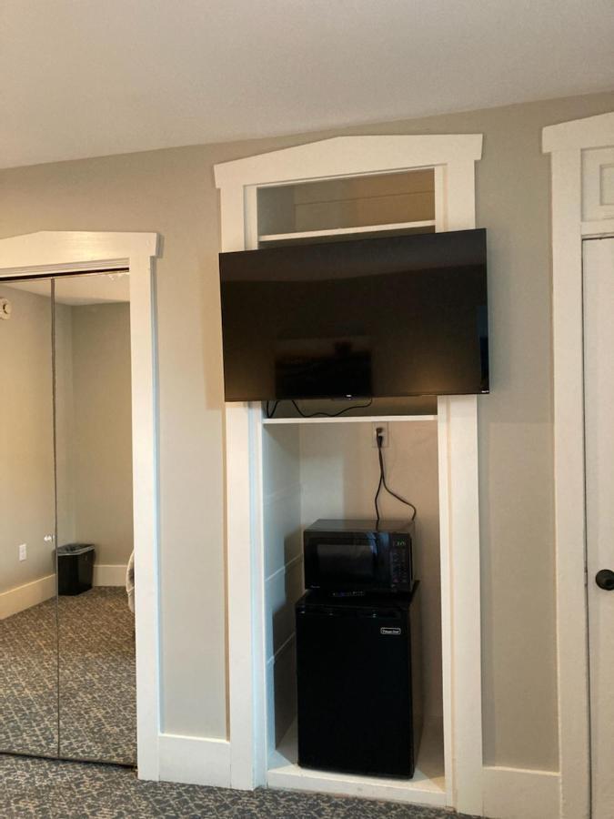 Country Squire Inn And Suites New Holland Екстериор снимка